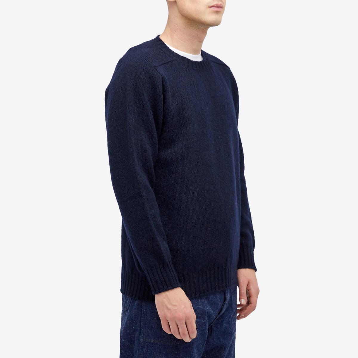 Jamieson's of Shetland Men's Crew Knit in Dark Navy