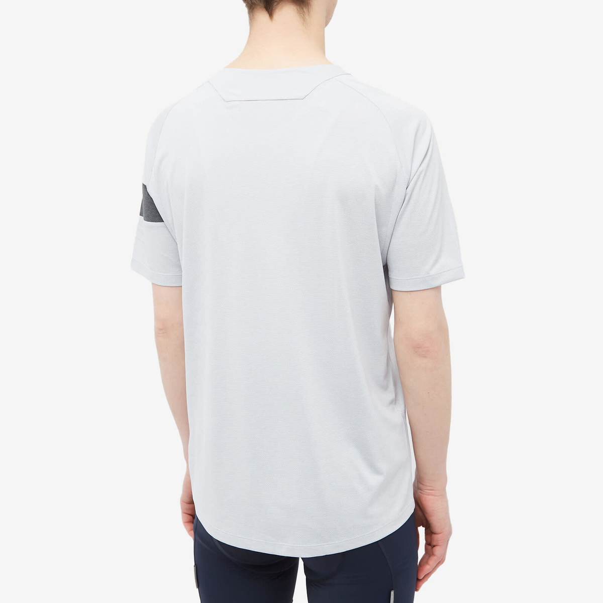 Rapha Men's Trail Technical T-Shirt in Light Grey/Black Rapha