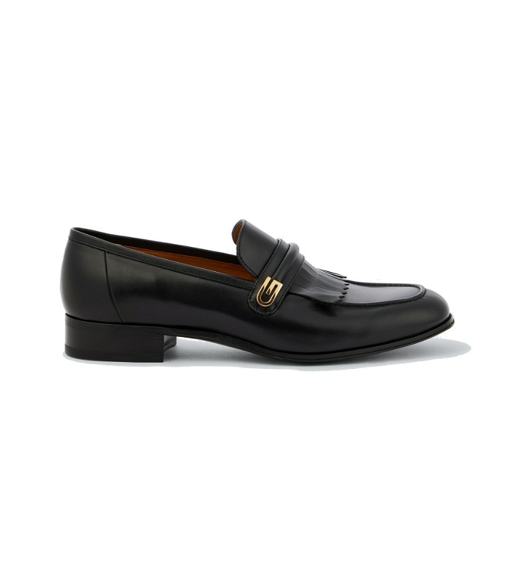 Photo: Gucci - Mirrored G fringed leather loafers
