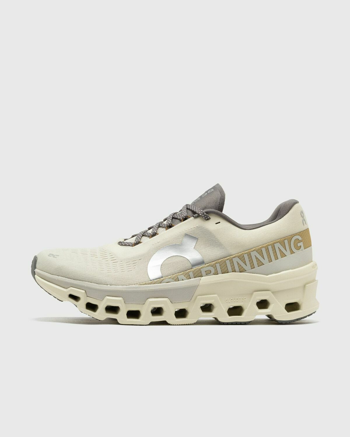 【良好品】 2 Cloudmonster On Beige On Sports & Lowtop/Performance ネームタグ