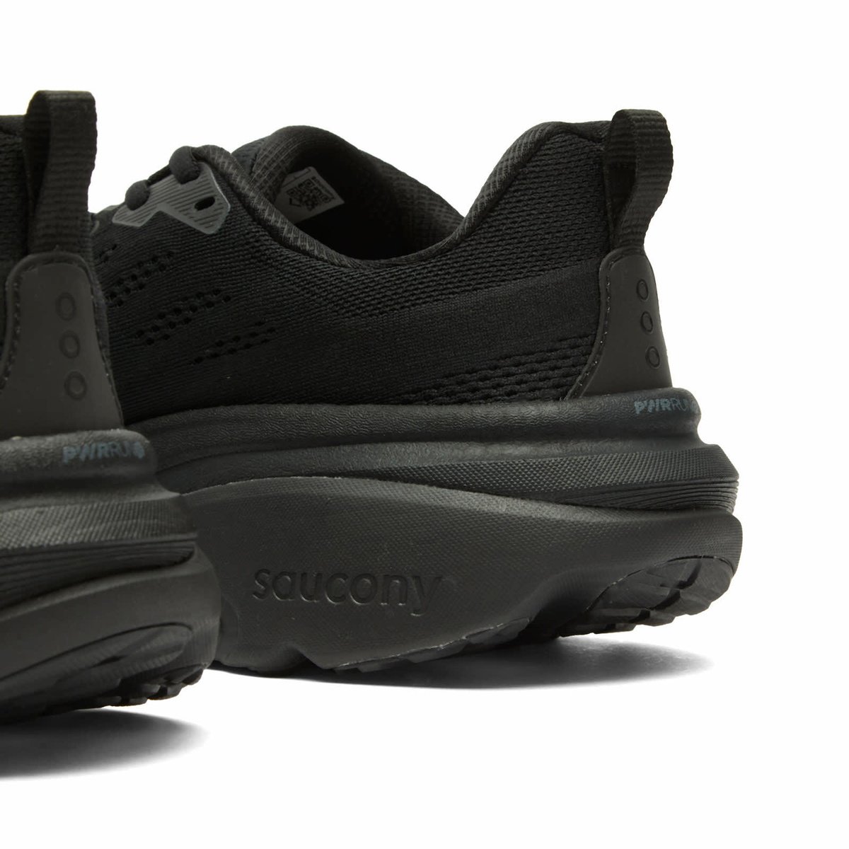 Saucony Hurricane 25 Sneaker in Triple Black