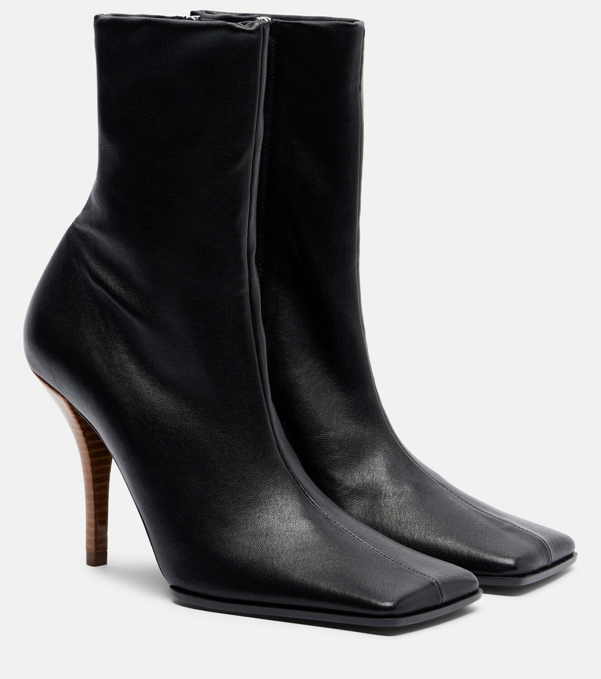 Alaïa Leather ankle boots