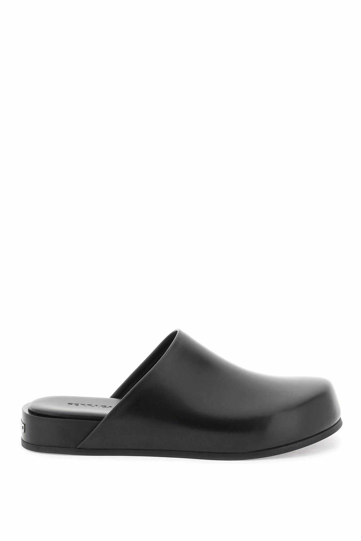FERRAGAMO smooth leather clogs Black Salvatore Ferragamo