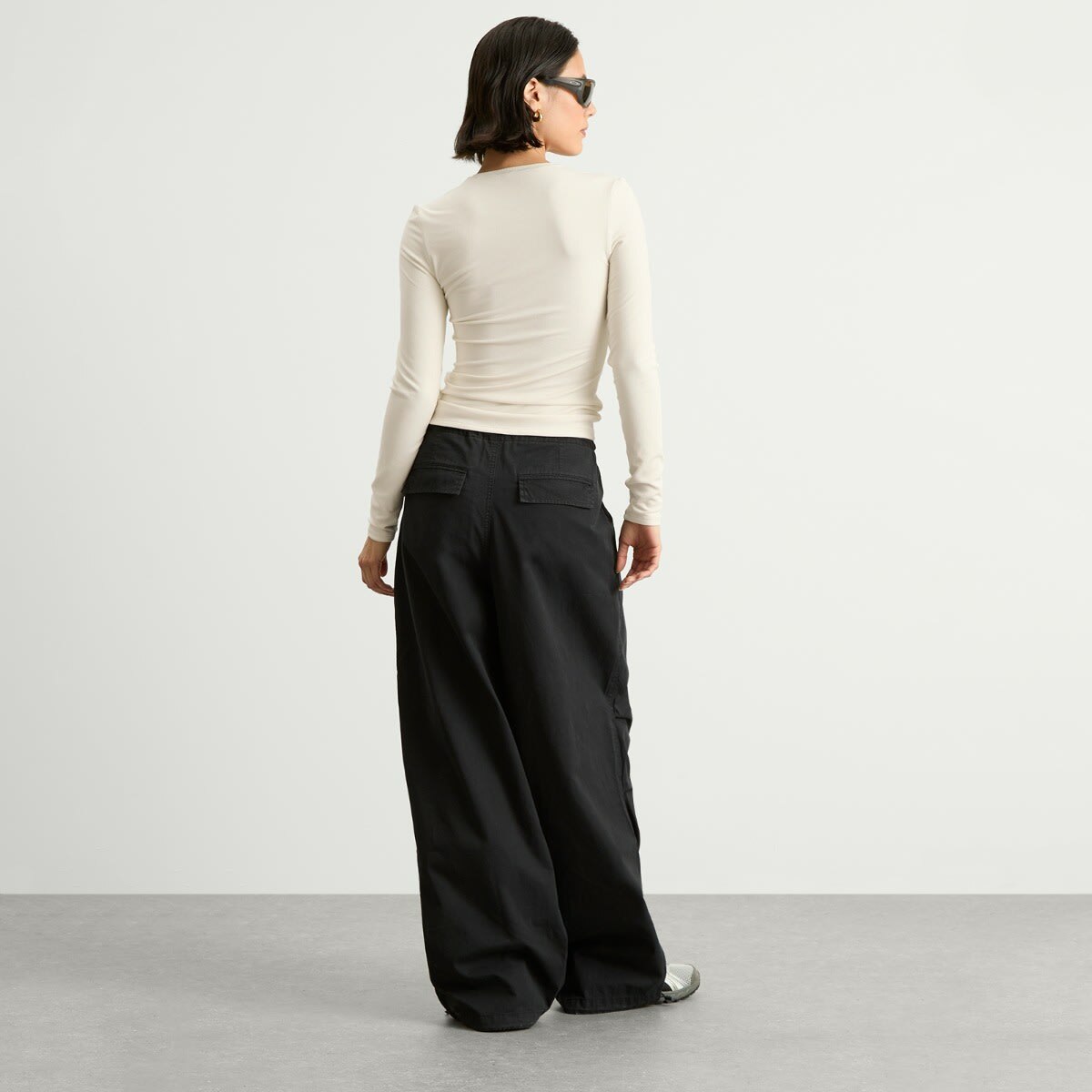 TALA Women's 365 Long Sleeve Long Line T-Shirt in Cream