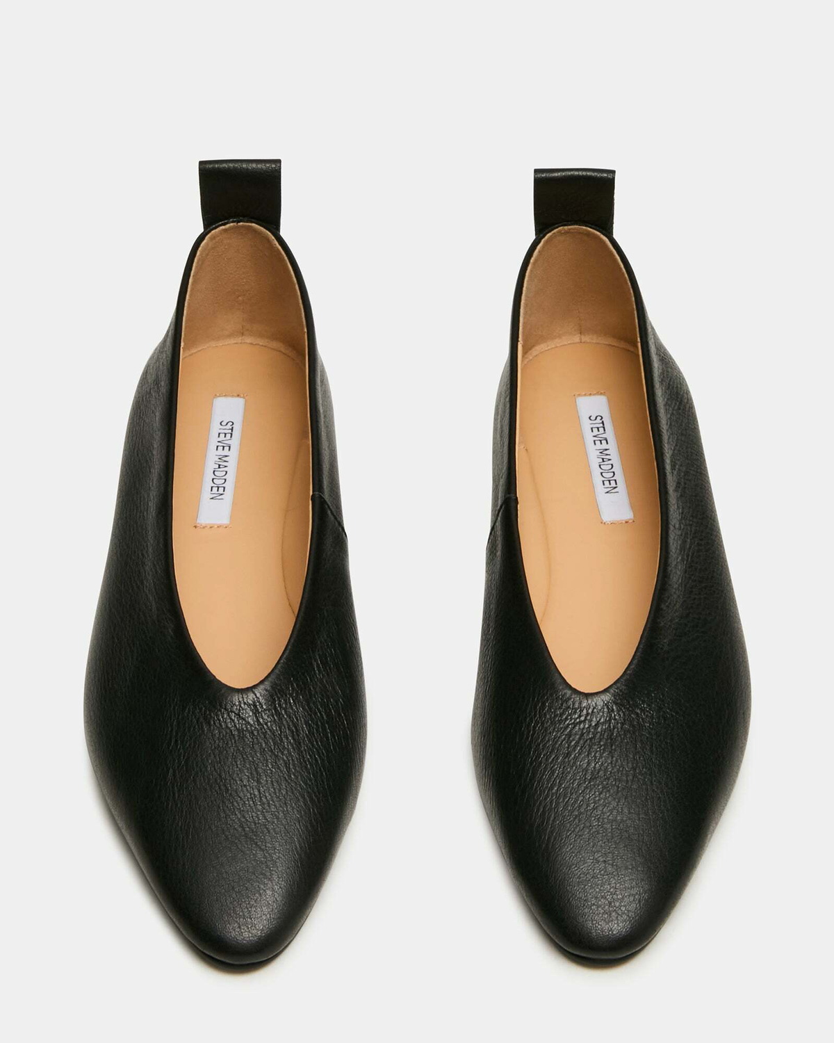 Steve Madden Swanky Flats in Black