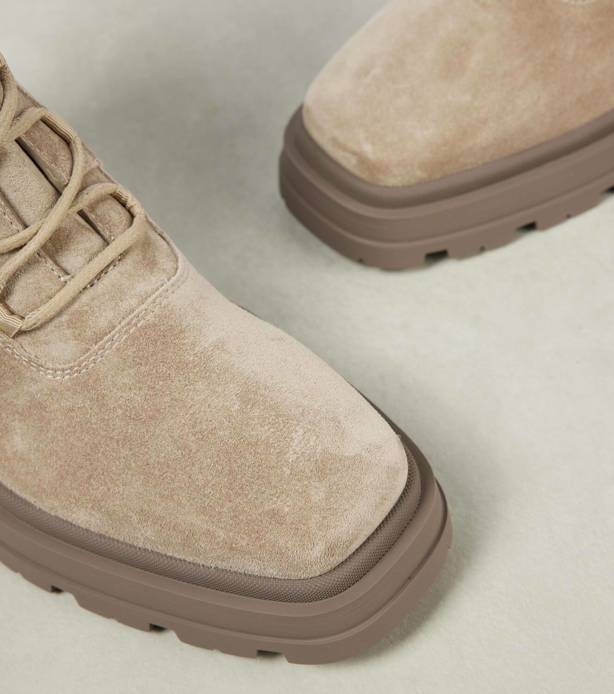 JIMMY CHOO★ ノエミ 45 スエード コンバットブーツ Noemi 45 | Taupe Velvet Suede Ankle Boots | JIMMY CHOO