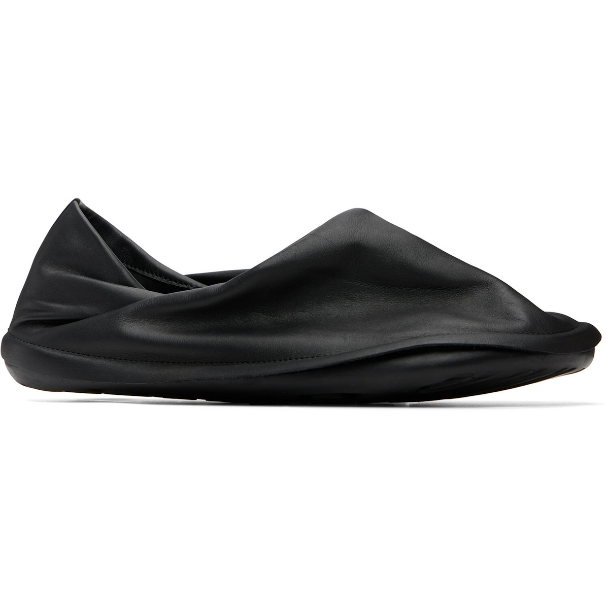 HOMME PLISSÉ ISSEY MIYAKE Black CAMPER Edition Peu Form Loafers