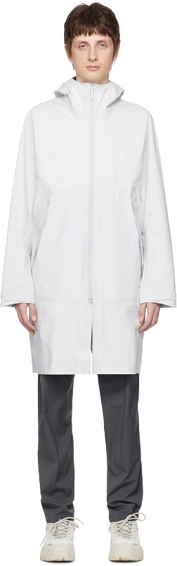 Photo: Veilance White Monitor Coat