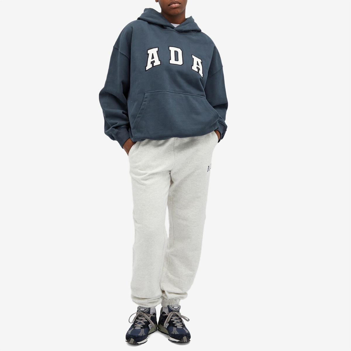 パ一力一 ADANOLAアダノーラ新品 ADA Oversized Hoodie Adanola ADA Oversized Hoodie – The Shop at Equinox