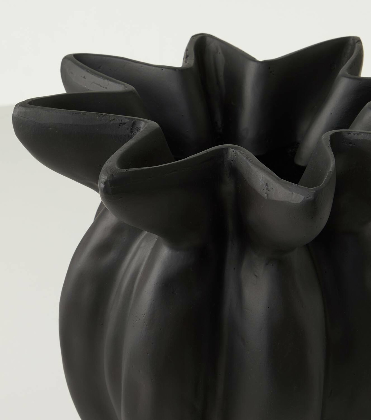 101 Copenhagen Lotus glazed vase