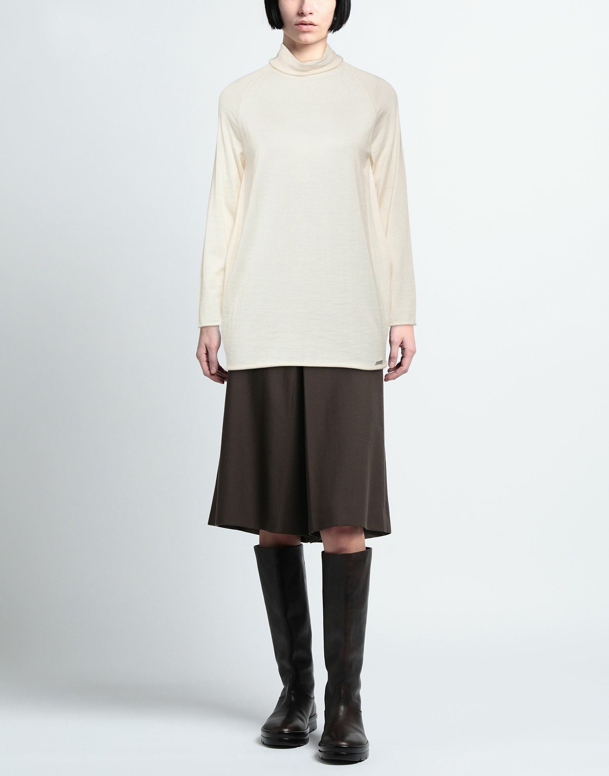 Kiton Womens Turtleneck Ivory