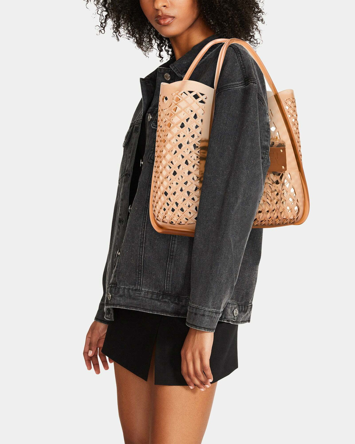Steve Madden Bjuicyy Bag in Tan
