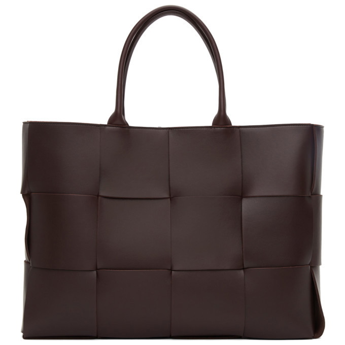 Photo: Bottega Veneta Burgundy Borsa Intrecciato Arco Tote