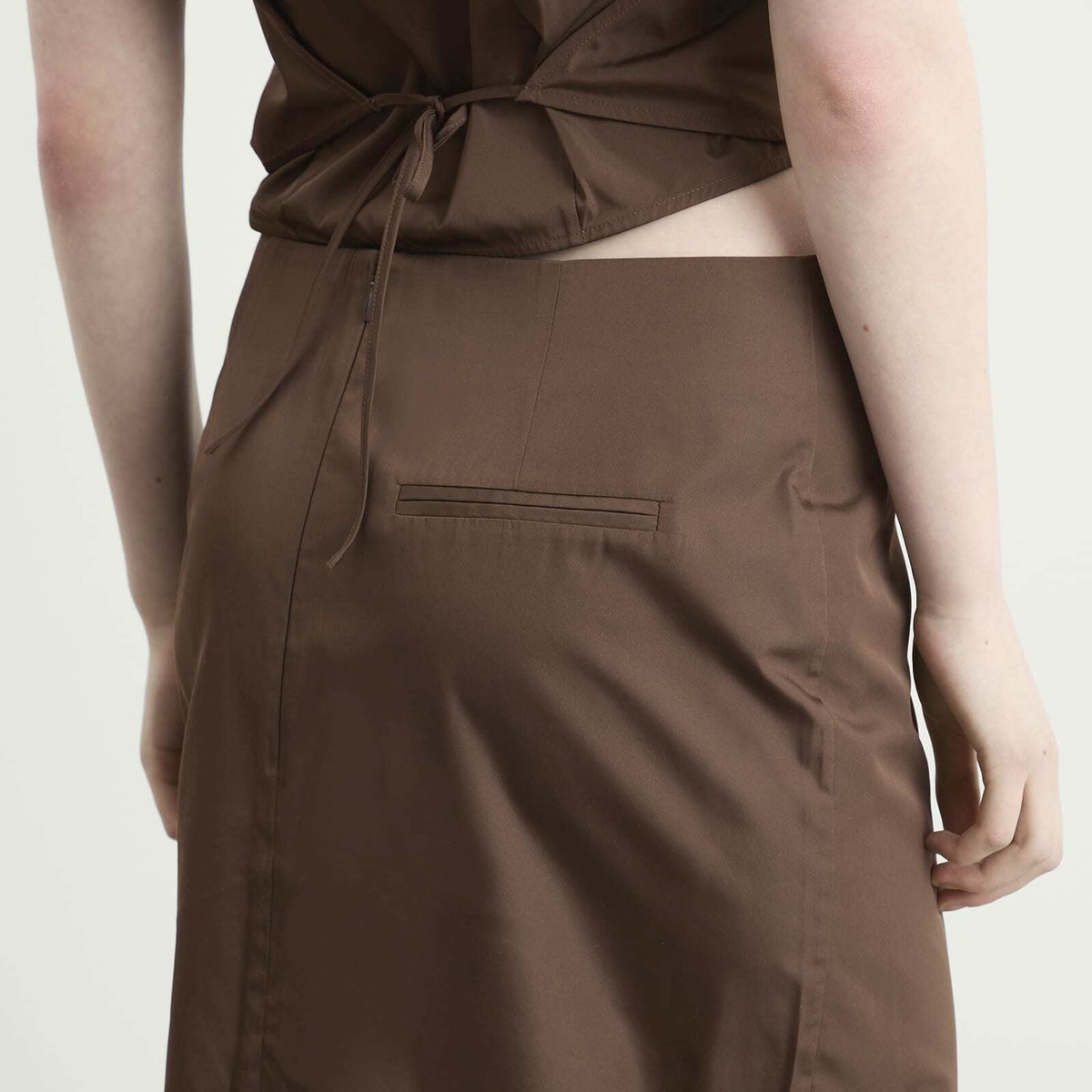 ST. Agni Women's Paper Taffeta Column Skirt in Mocha
