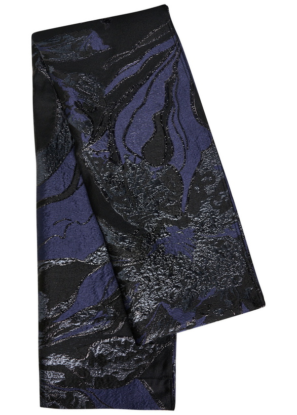 Photo: Talbot Runhof Floral-jacquard Woven Stole - Navy - One Size