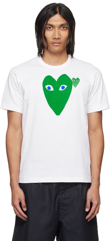 Photo: COMME des GARÇONS PLAY White & Green Large Double Heart T-Shirt