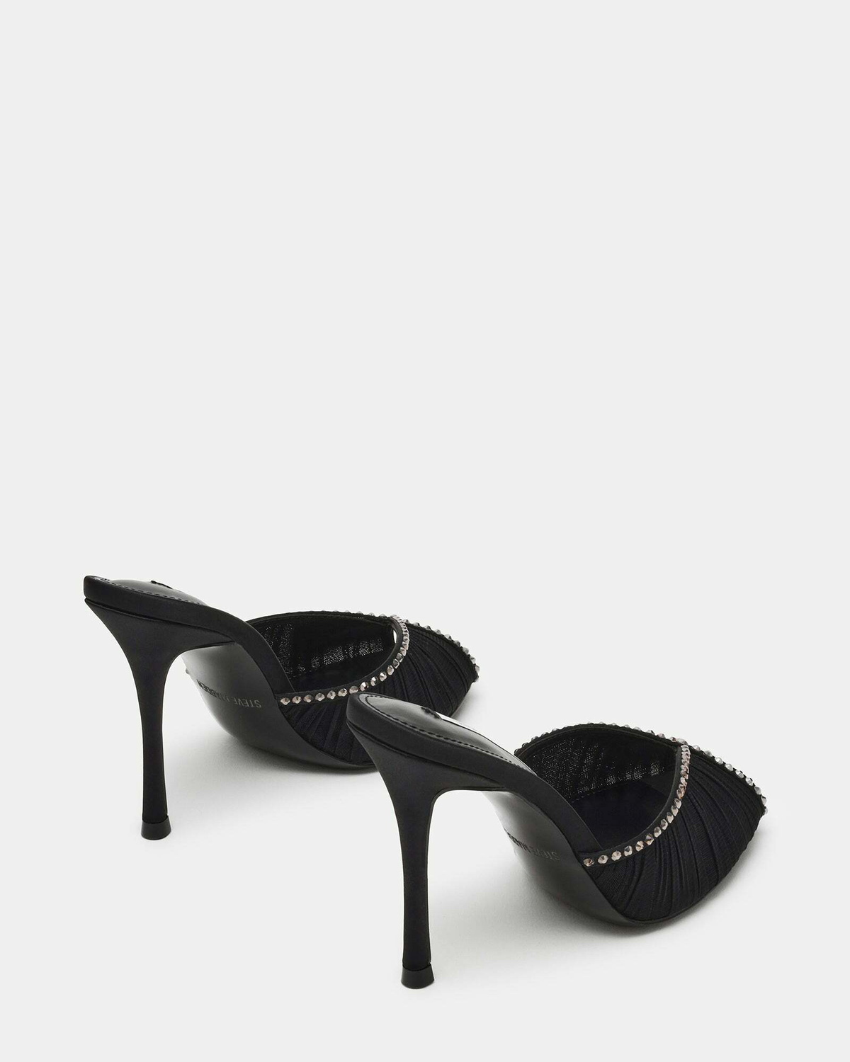 Steve Madden Palazzo Heels in Black