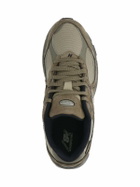 New Balance 2002r Sneakers