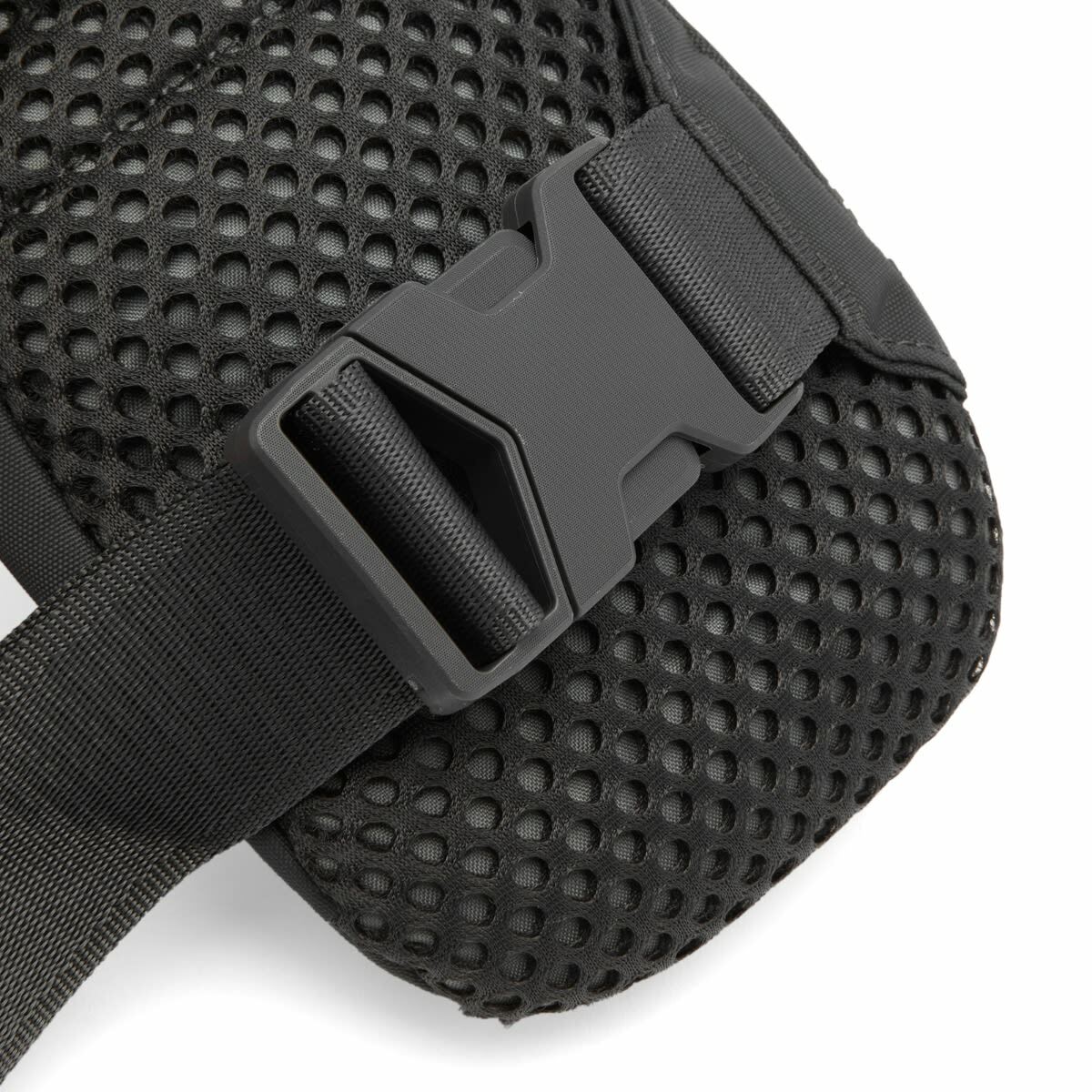 Nike Sportswear Essentials Bag in Anthracite/Smoke Grey/Volt 