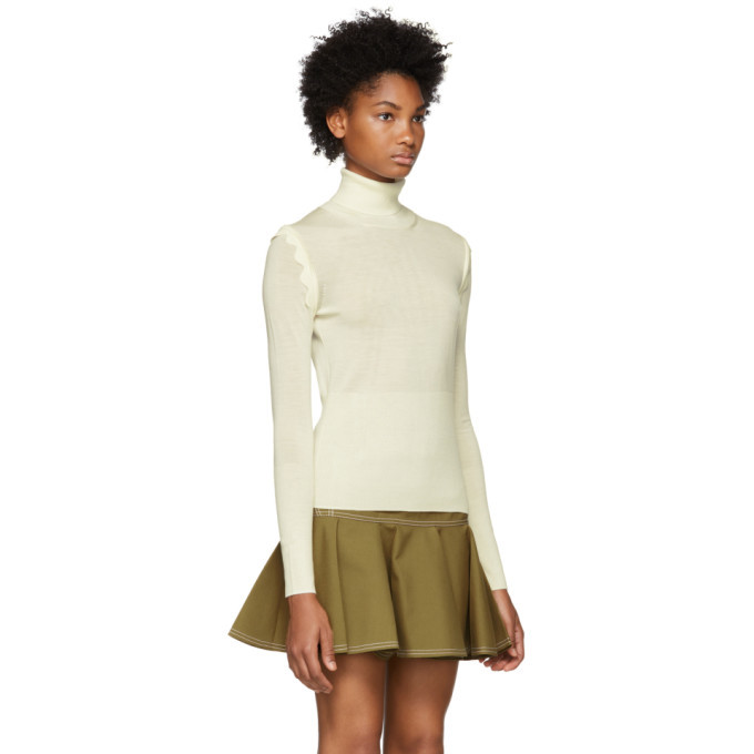 Scalloped turtleneck 2025