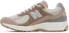 New Balance Beige 2002R Sneakers