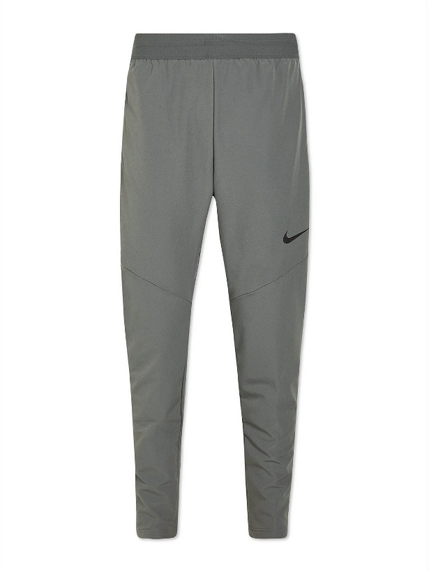 Photo: Nike Training - Winterized Tapered Stretch Training Sweatpants - Gray
