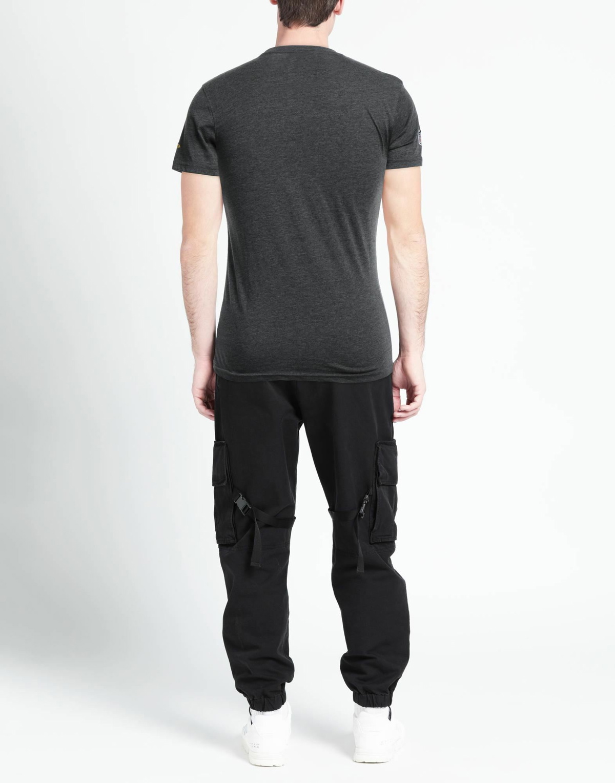 New Era Mens T-shirt in Grey