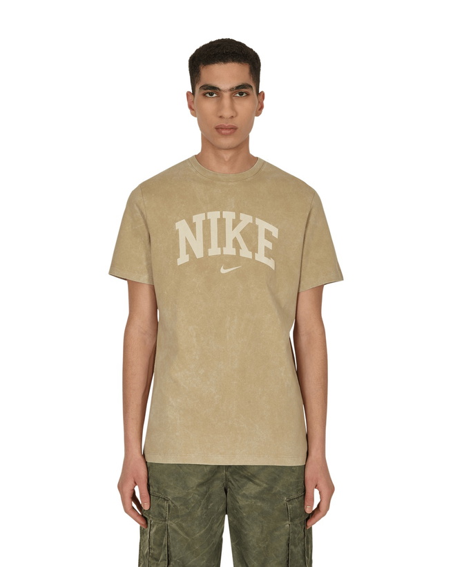 Photo: Nike Logo Arch T Shirt Parachute