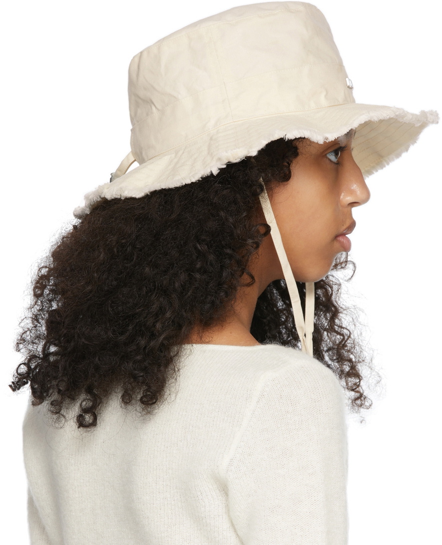 Le Bob Artichaut bucket hat in white - Jacquemus