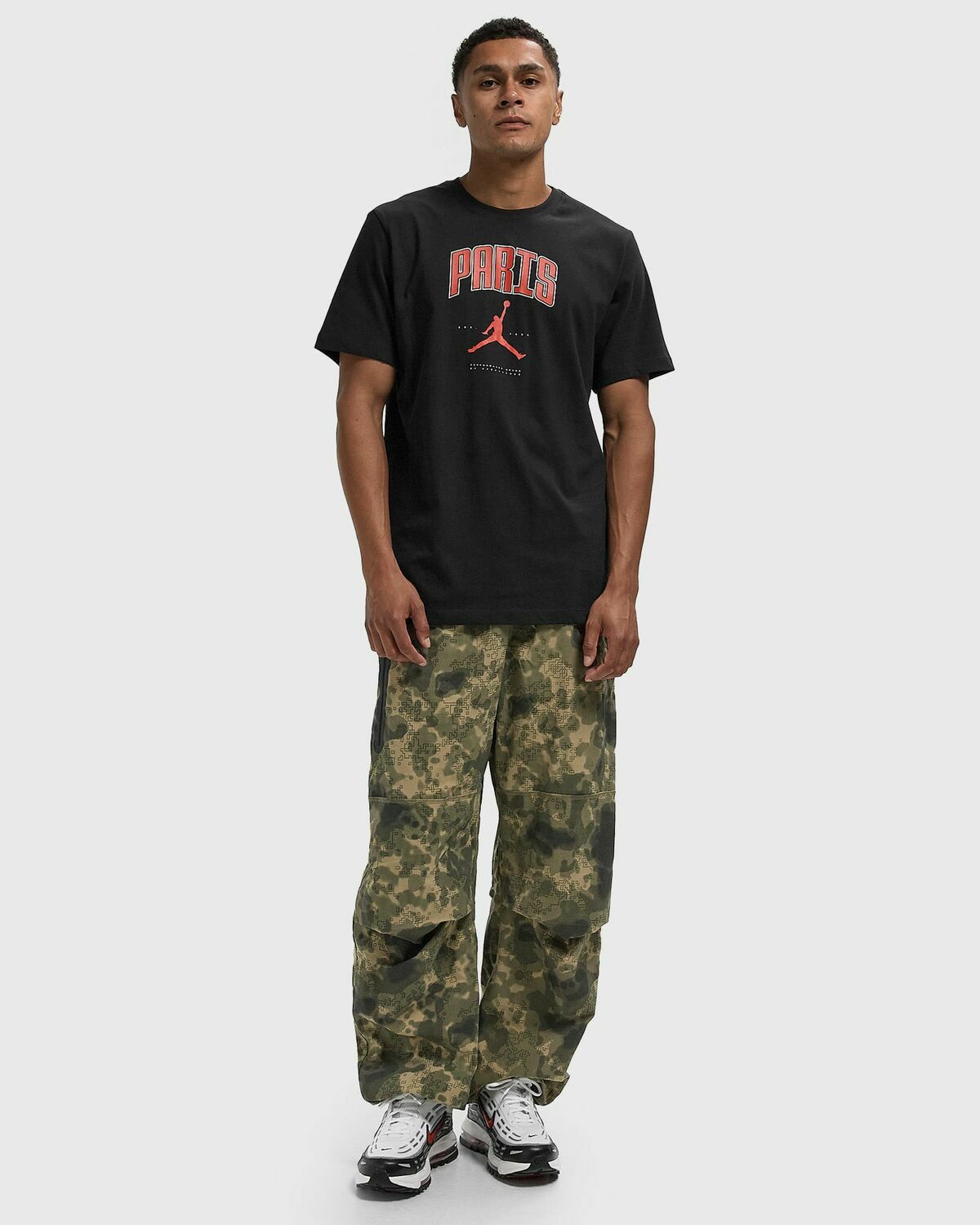 Jordan PARIS CITY LBR SS CREW Black Mens Shortsleefe
