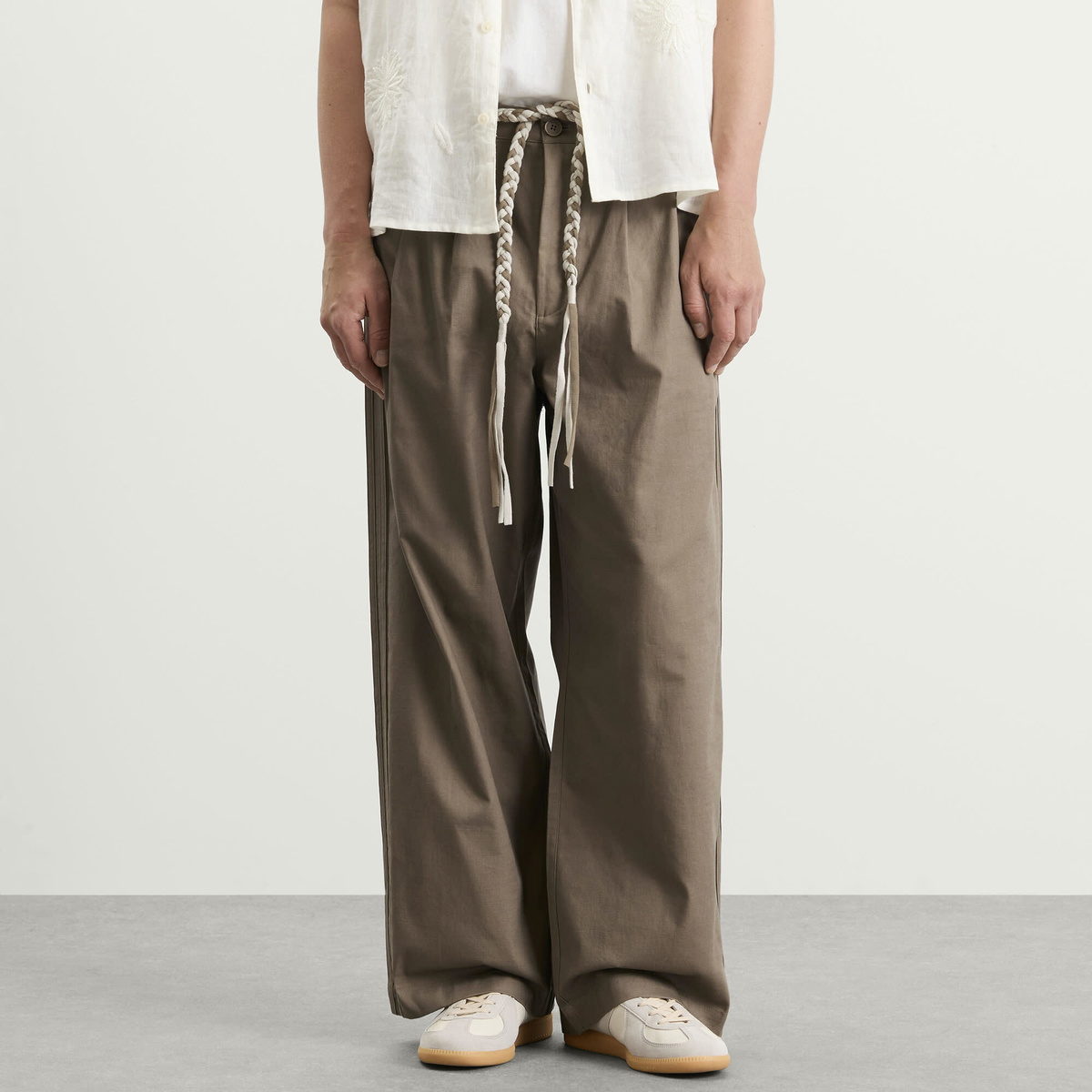 Adidas Men's Resort Pants in Khaki Six