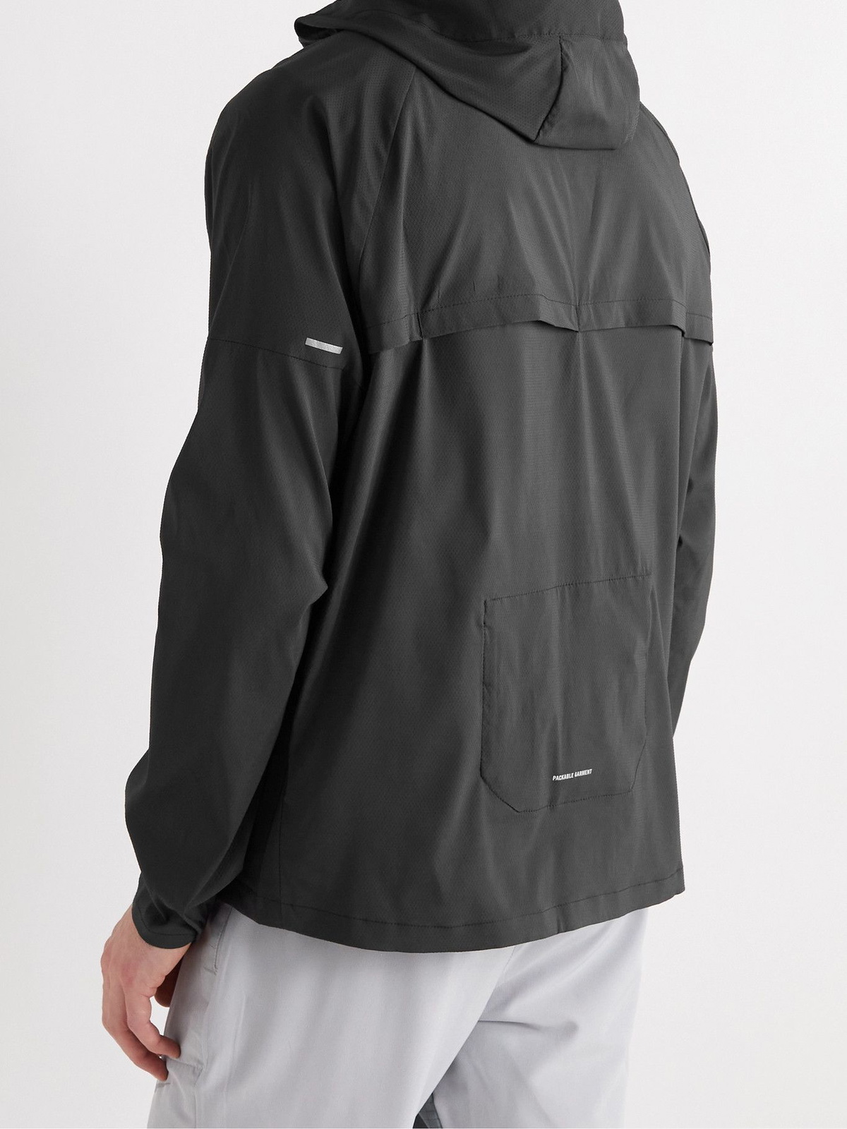 Nike packable garment hotsell