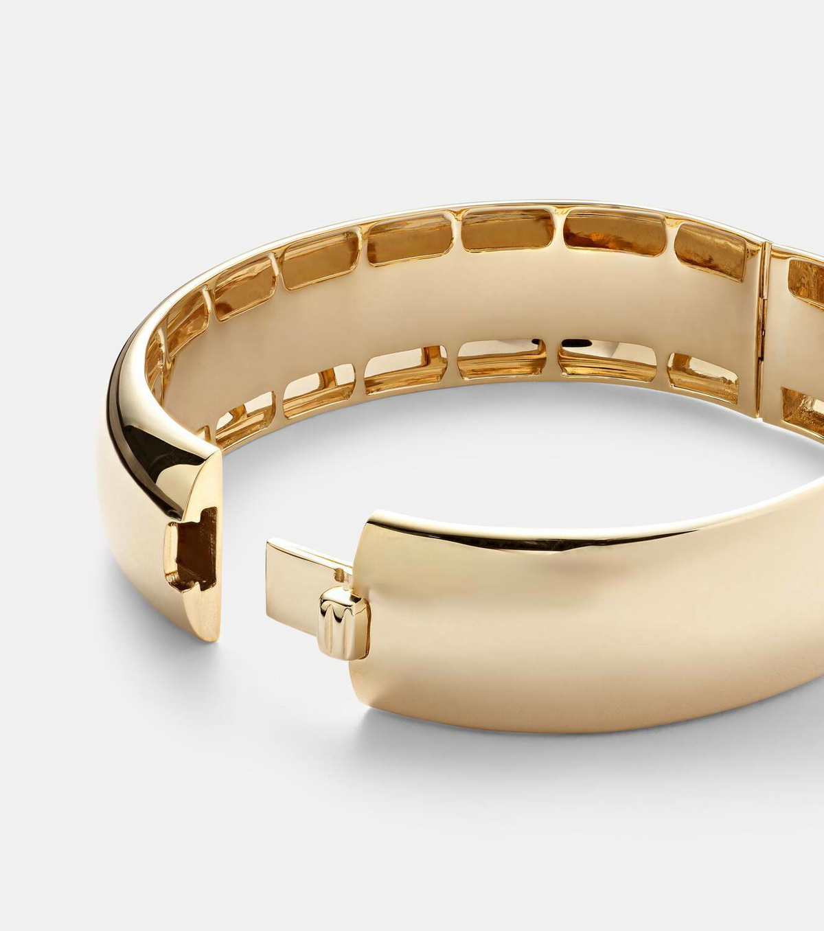 Anita Ko Cosmo Large 18kt gold bangle