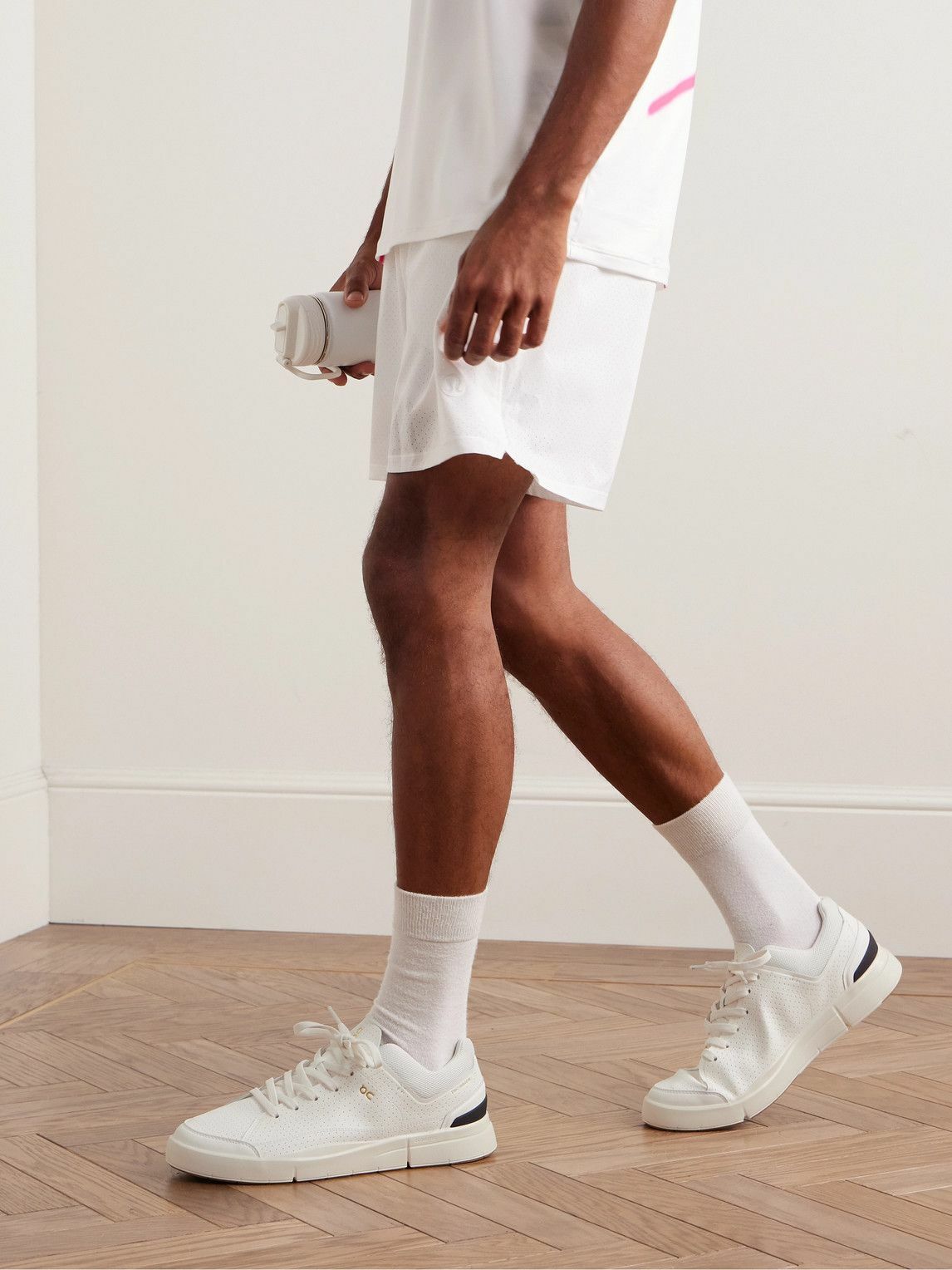 ON - Roger Federer The Roger Centre Court Perforated Vegan Leather and Mesh Tennis Sneakers - White