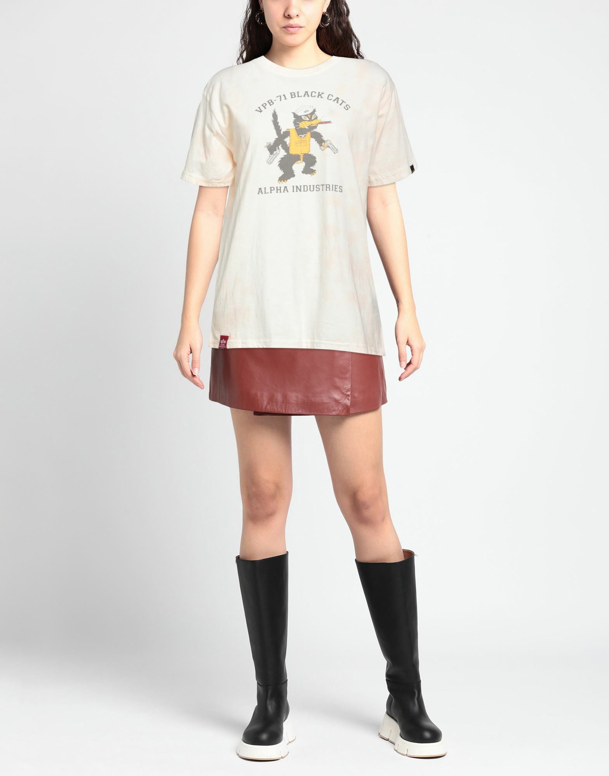 Alpha Industries Womens T-shirt Ivory