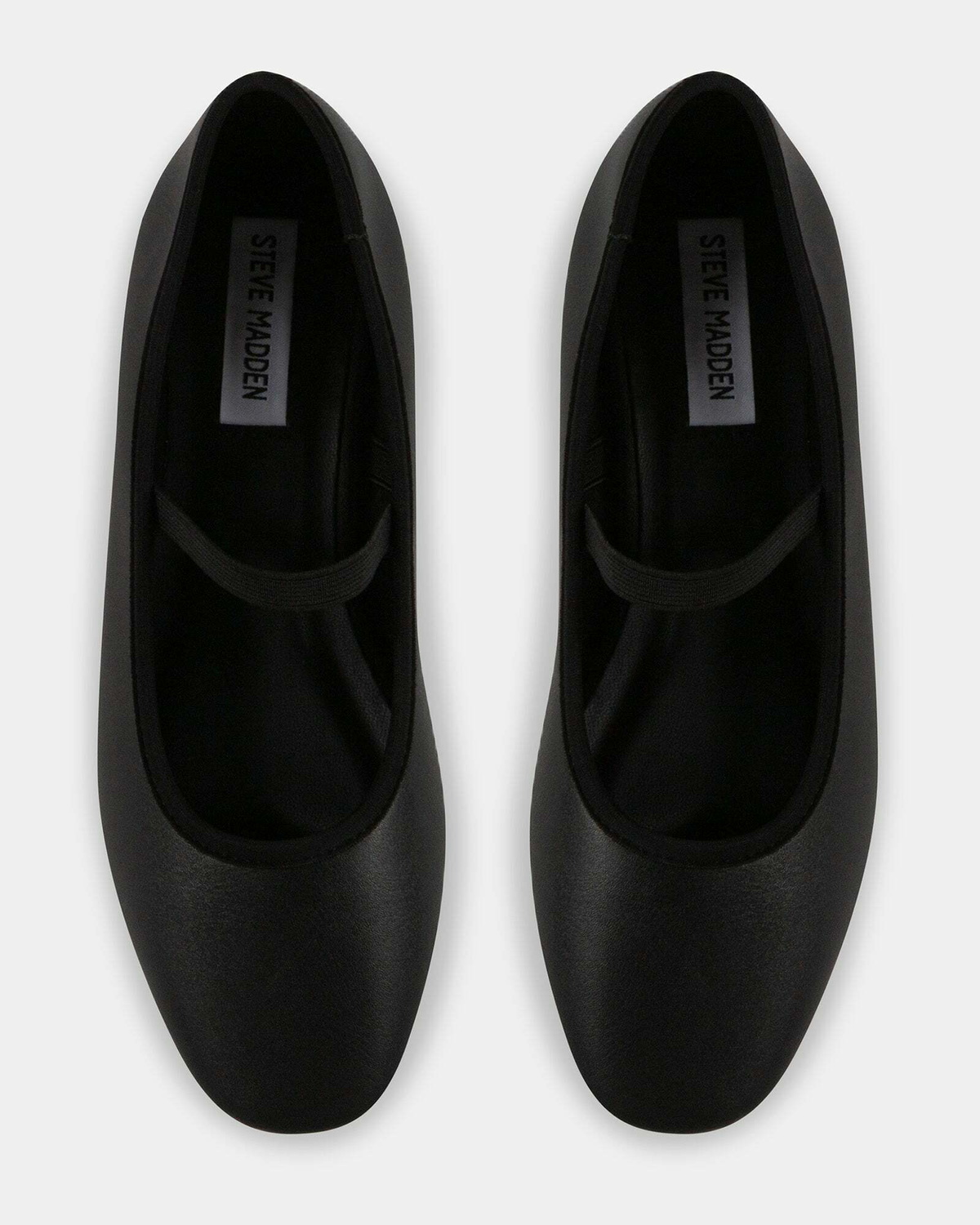 Steve Madden Rosey Flats in Black
