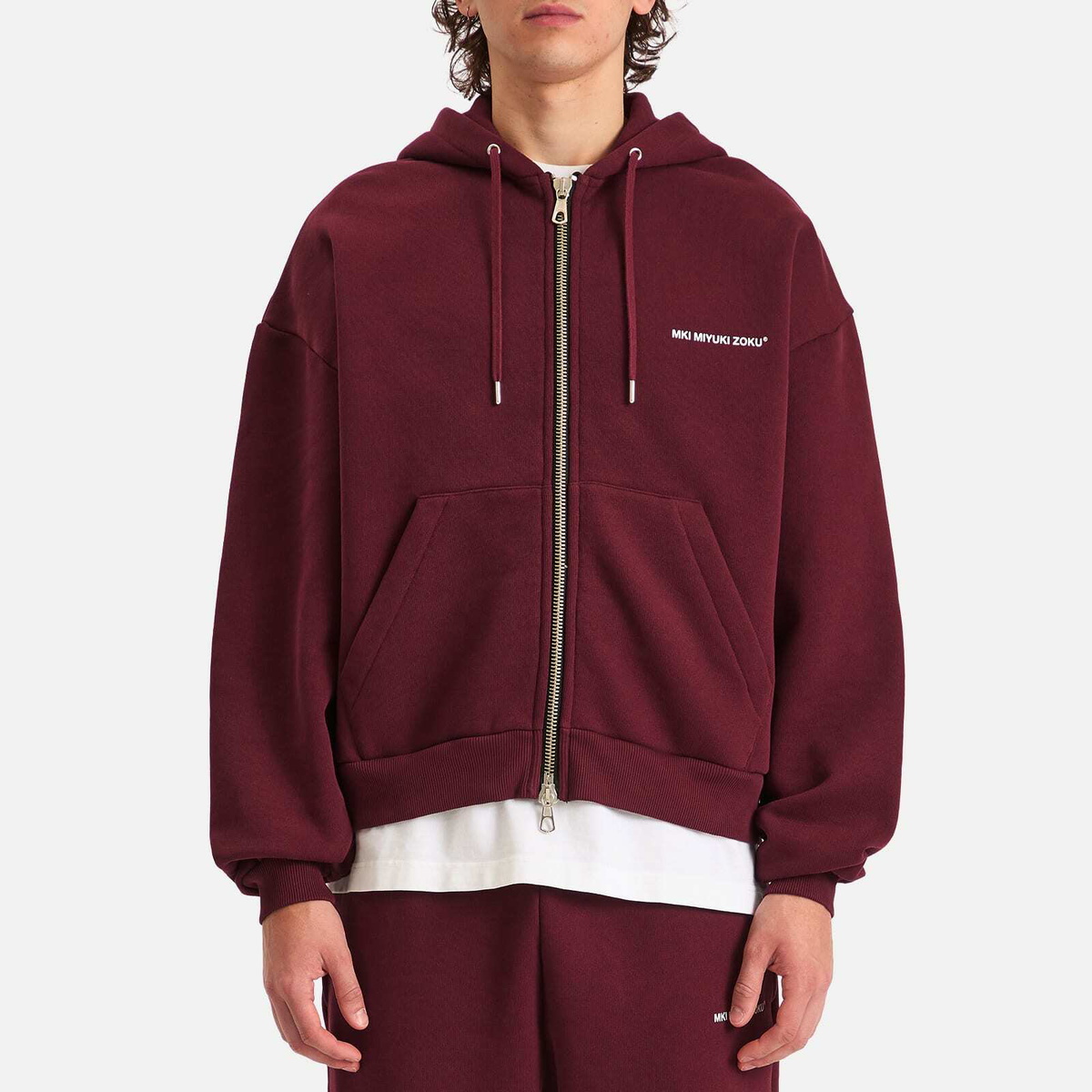 min7kowaiy0ページ MKI Men's Uniform Zip Hoodie - Presented by END. in Burgundy MKI