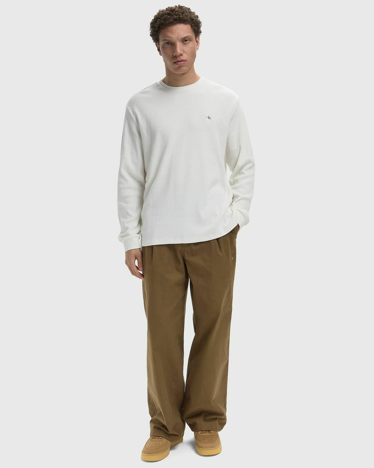Calvin Klein Jeans LS WAFFLE BADGE CREW White Mens Sweatshirt