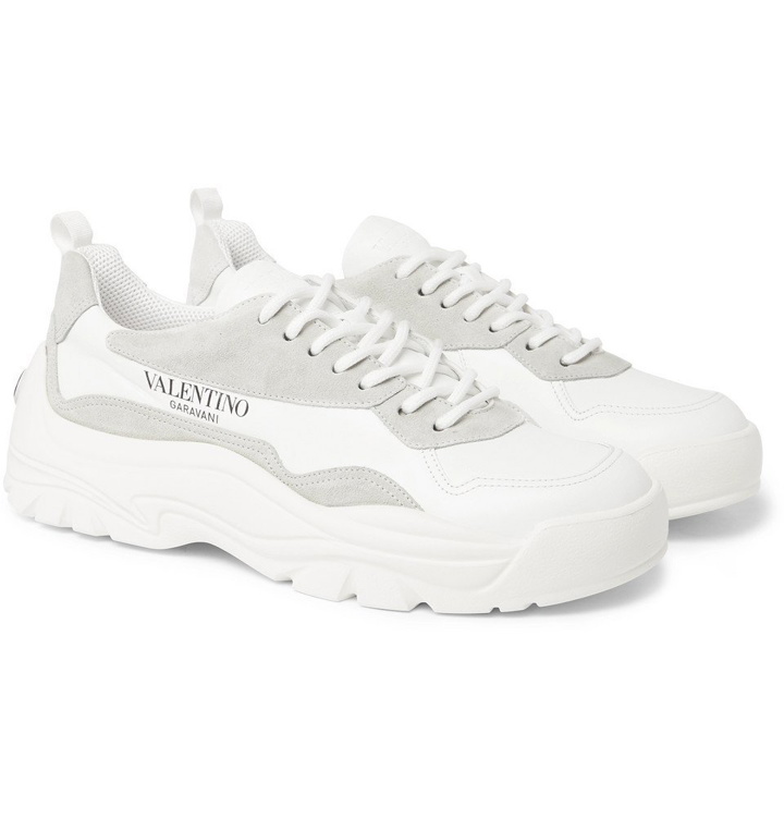 Photo: Valentino - Valentino Garavani Gumboy Suede-Trimmed Leather Sneakers - White