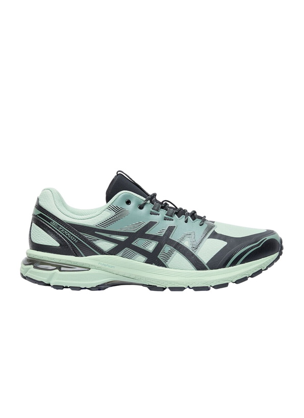 Photo: Asics Gel-Terrain Sneakers