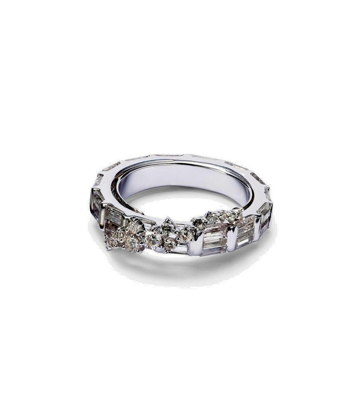 Photo: Ananya Scatter 18kt white gold ring with sapphires and diamonds