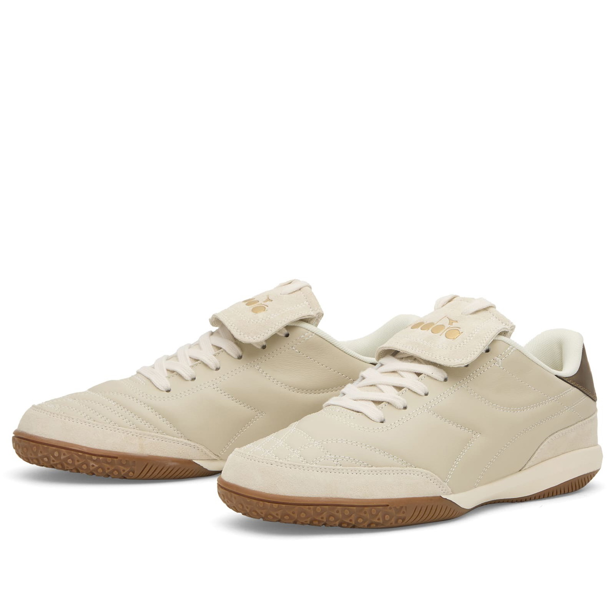 Diadora Men's Gold Indoor Metallic Sneaker in Tofu