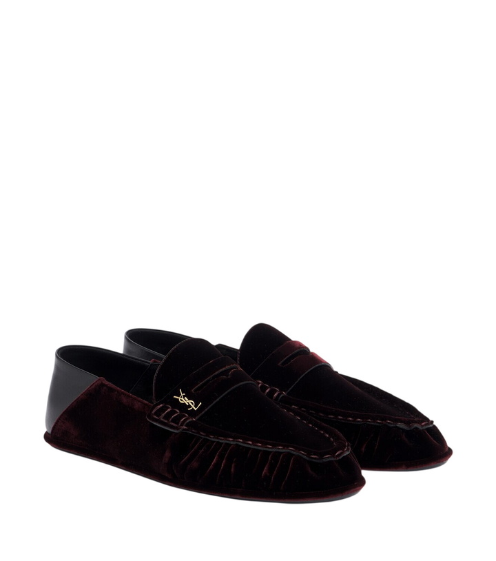 Photo: Saint Laurent Le Loafer velvet penny loafers