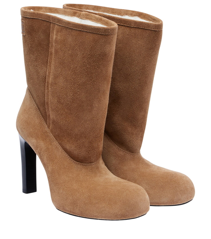 Photo: Balenciaga Fargo 80 suede ankle boots