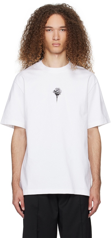 Photo: Han Kjobenhavn White Rose T-Shirt