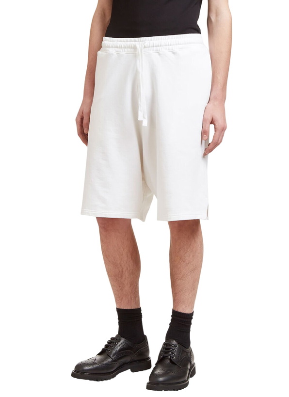 Photo: Aiezen Oversized Bermuda Shorts