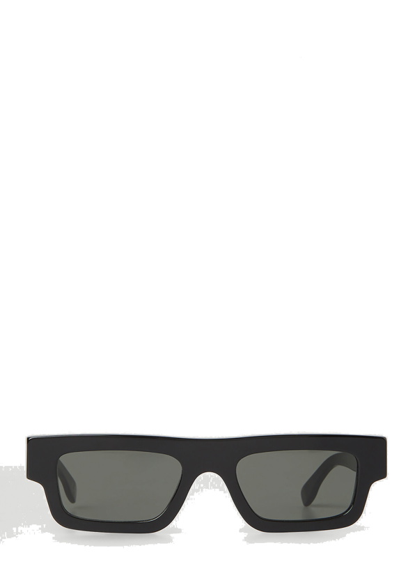 Photo: Colpo Sunglasses in Black