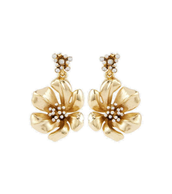 Photo: Oscar de la Renta Flower embellished drop earrings