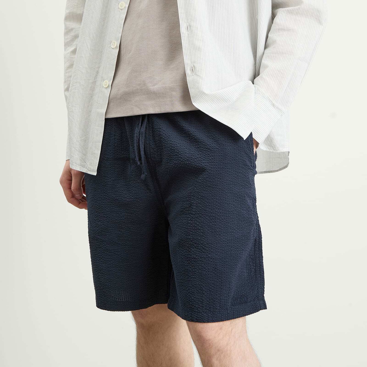 Foret Men's Hush Seersucker Shorts in Navy