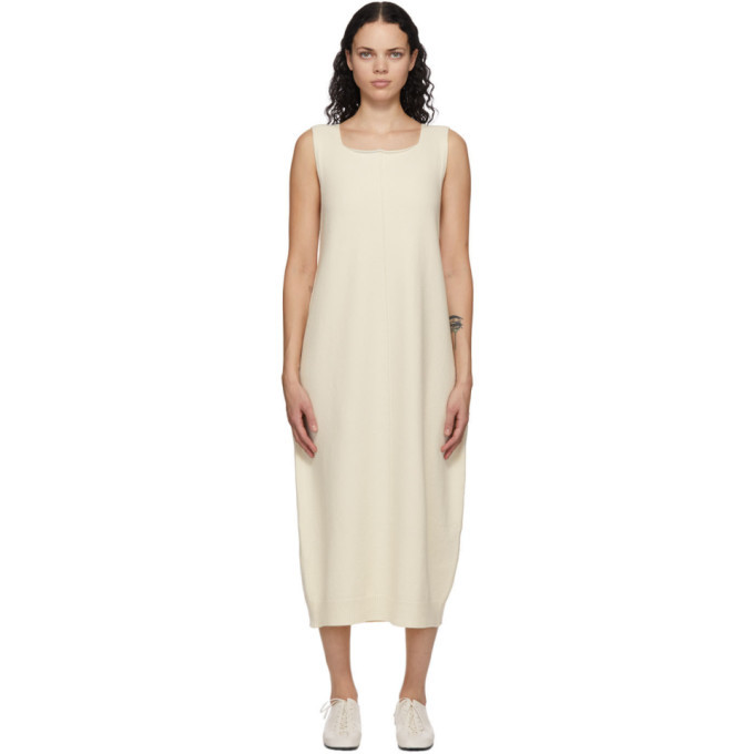 Photo: RUS Off-White Cashmere Tokei Dress